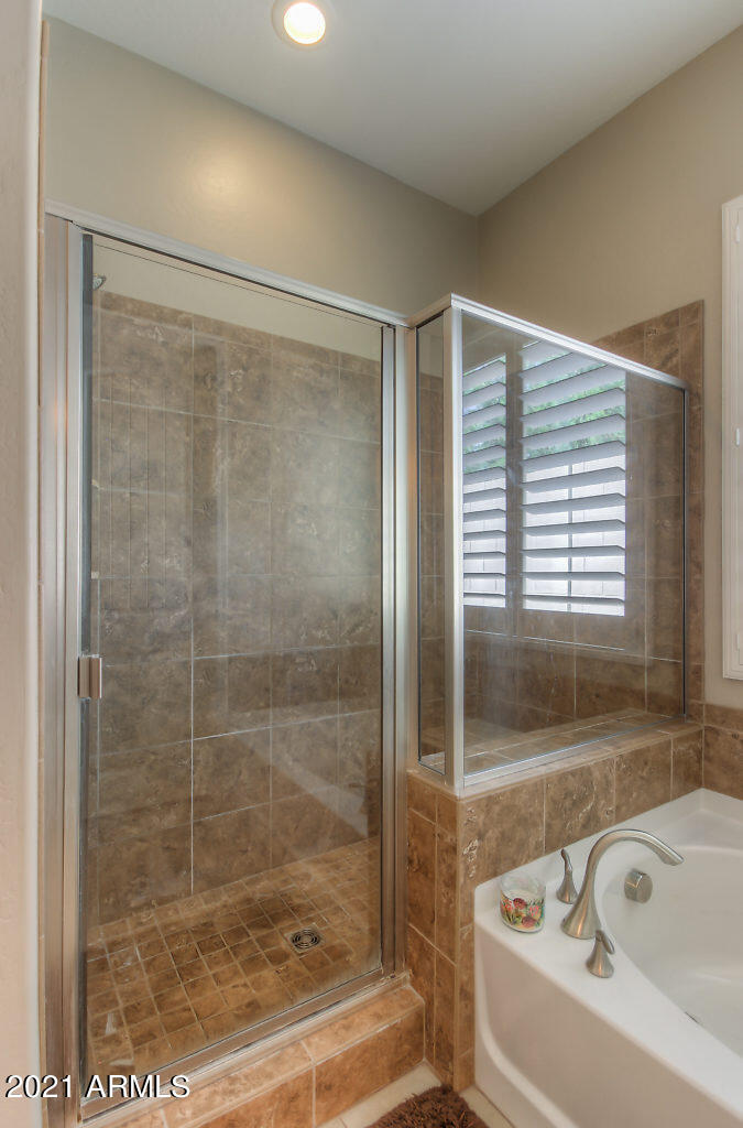 5705 East Sleepy Ranch Road Cave Creek, AZ 85331 - Photo 19 of 36 SR Master Bathroom 3
