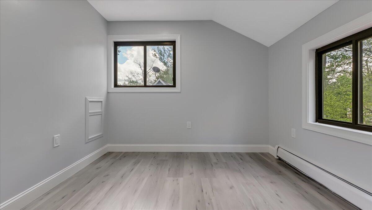 7198 Rimrock Drive Tobyhanna, PA 18466 - Photo 20 of 38 an empty room with a window