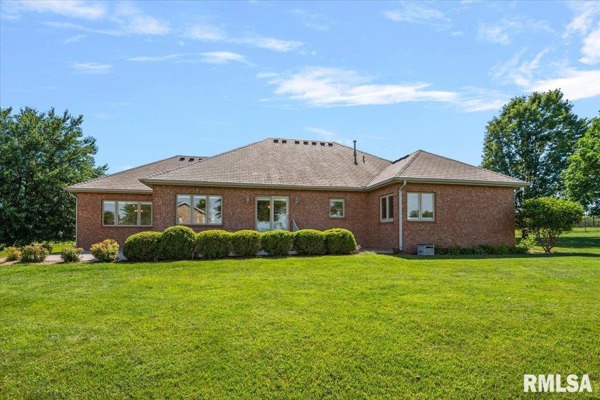 1582 West Autumn Ridge Road Sherman, IL 62707 - Photo 47 of 52