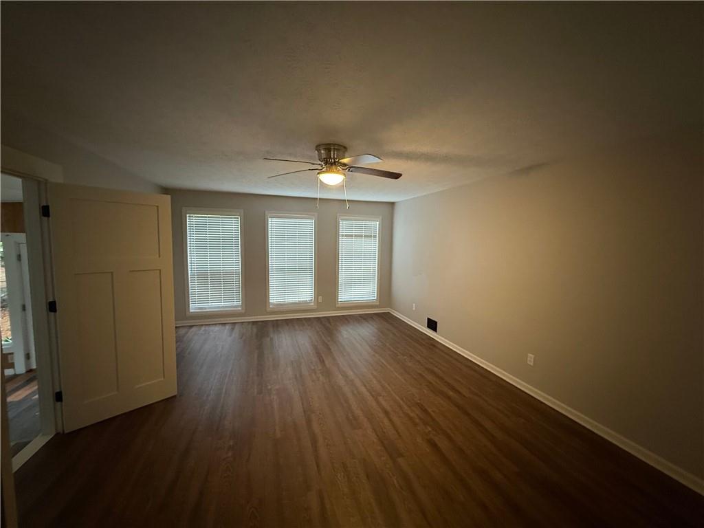 5607 Beaver Drive Southwest Mableton, GA 30126 - Photo 9 of 24