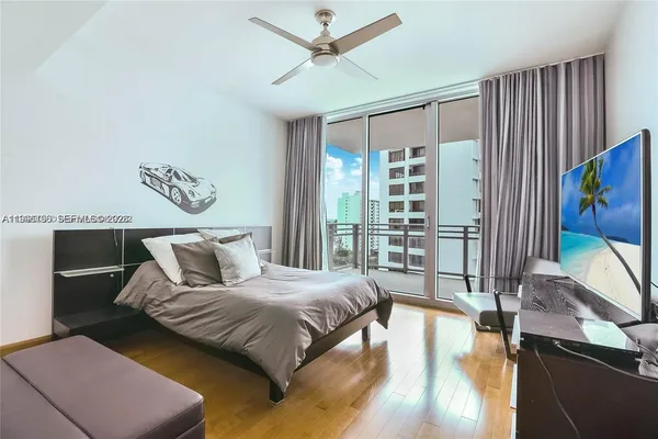 $9,800 | 3535 South Ocean Drive, Unit 1006, Hollywood, FL 33019