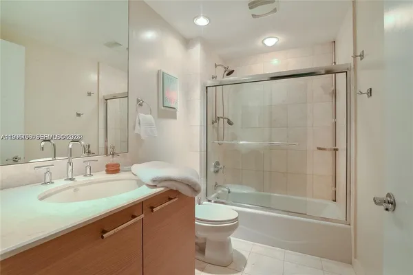 $9,800 | 3535 South Ocean Drive, Unit 1006, Hollywood, FL 33019