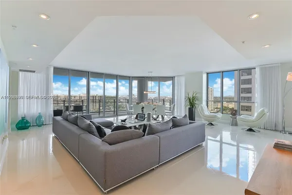 $9,800 | 3535 South Ocean Drive, Unit 1006, Hollywood, FL 33019