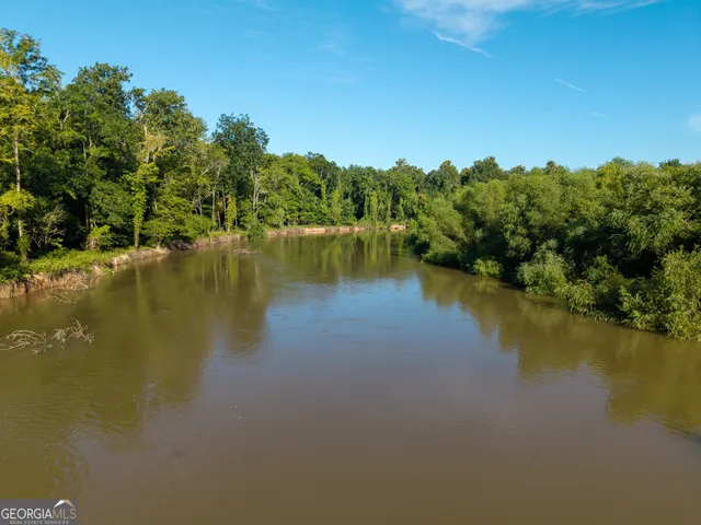 a view of a lake view