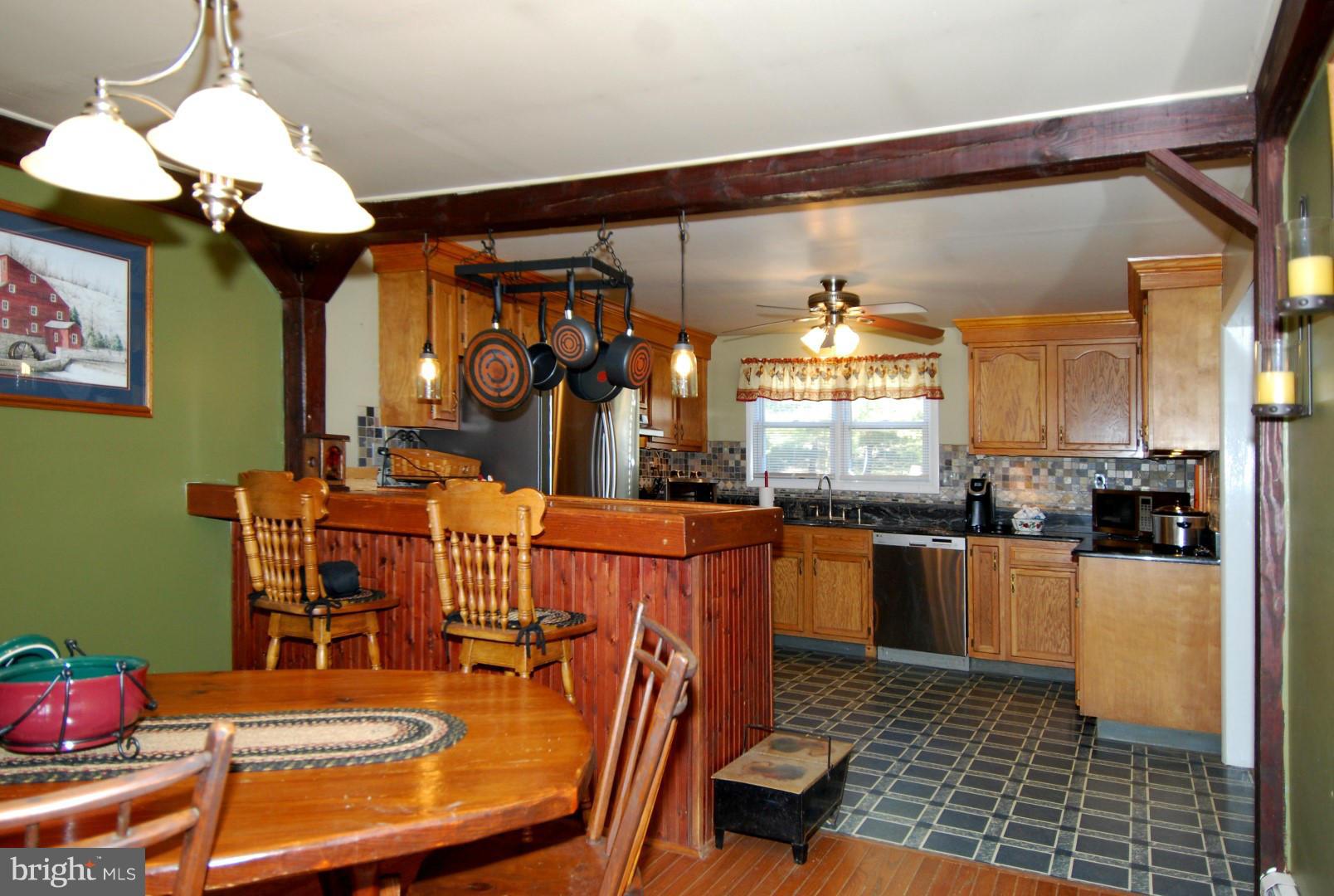 288 Johnstown Road Elkton, MD 21921 - Photo 6 of 30 Kitchen