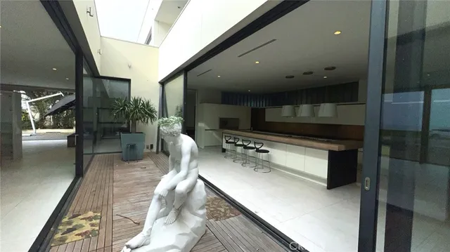 $4,900,000 | 2767 East Ocean Boulevard, Long Beach, CA 90803