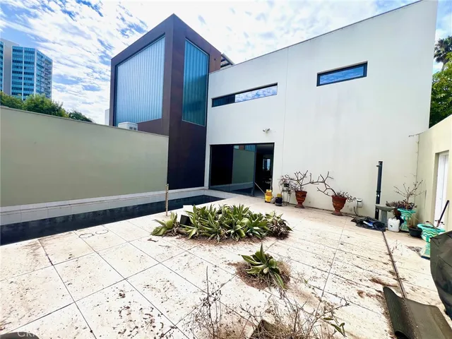 $5,299,000 | 2767 East Ocean Boulevard, Long Beach, CA 90803