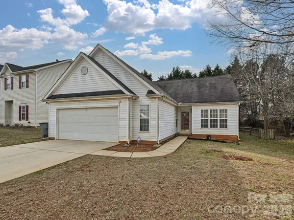 $354,950 | 11726 Black Maple Avenue, Charlotte, NC 28269