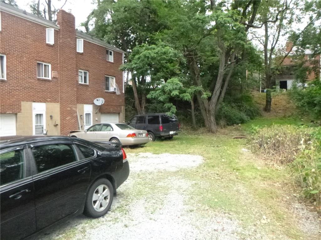 152 Ritzland Road Penn Hills, PA 15235 - Photo 6 of 6 Gallery Image 6