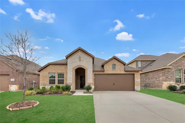 $2,290 | 3025 Frio Road, Little Elm, TX 75068