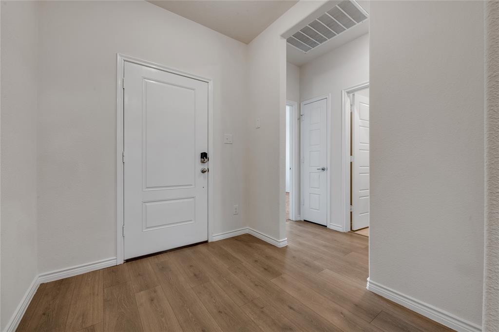 3025 Frio Road Little Elm, TX 75068 - Photo 11 of 26