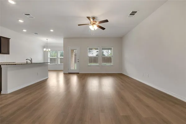 $2,290 | 3025 Frio Road, Little Elm, TX 75068