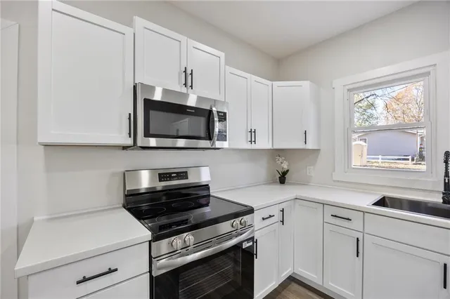 $155,000 | 2002 South Holbrook Street, Fort Scott, KS 66701