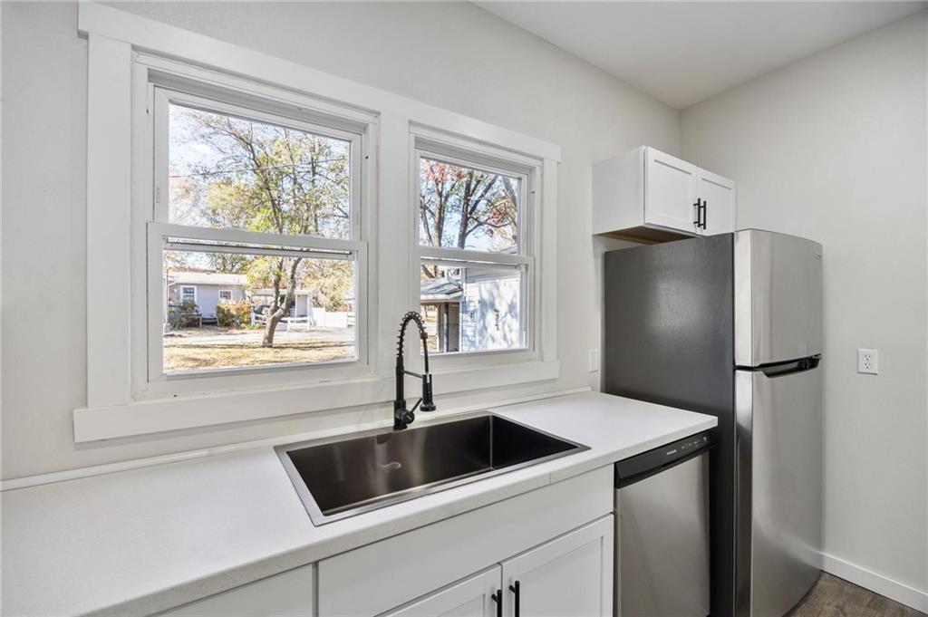 2002 South Holbrook Street Fort Scott, KS 66701 - Photo 15 of 23