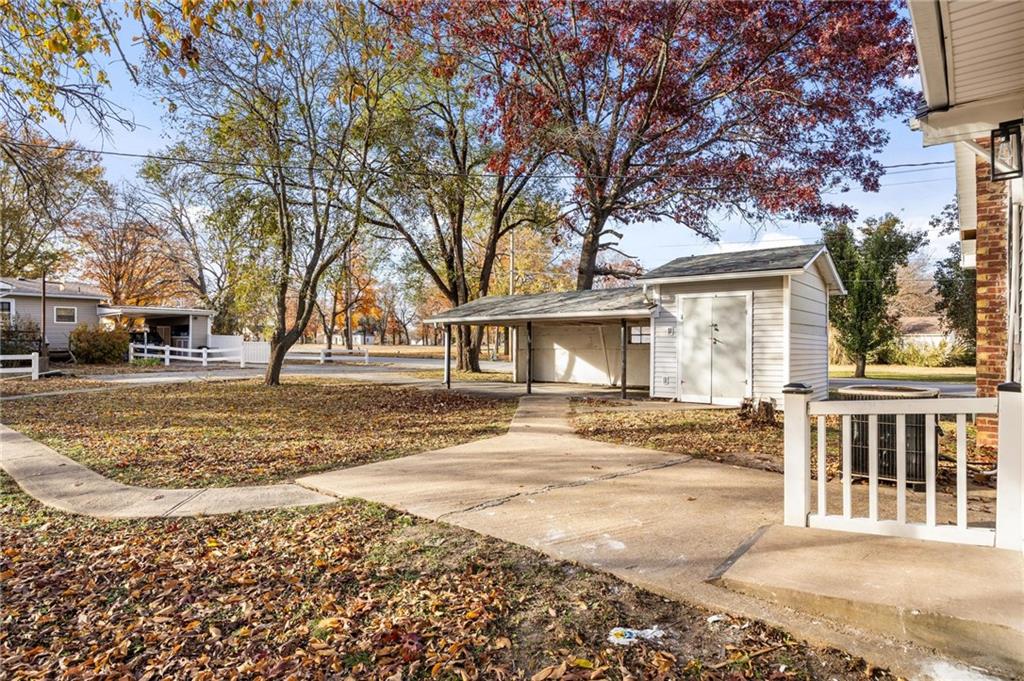 2002 South Holbrook Street Fort Scott, KS 66701 - Photo 22 of 23