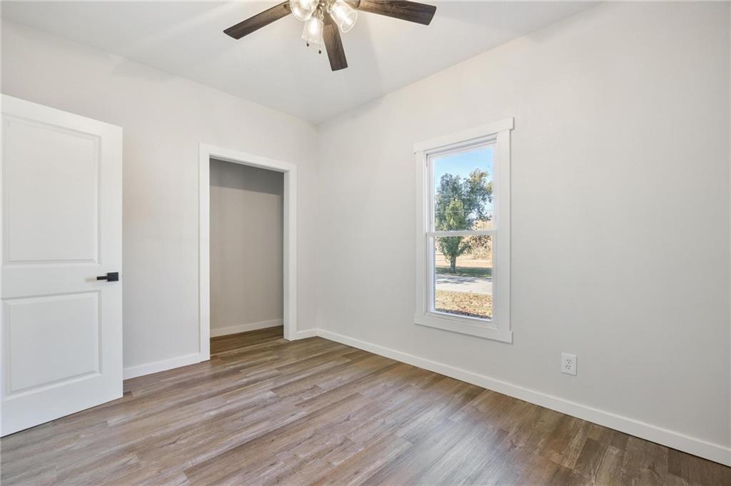 2002 South Holbrook Street Fort Scott, KS 66701 - Photo 8 of 23