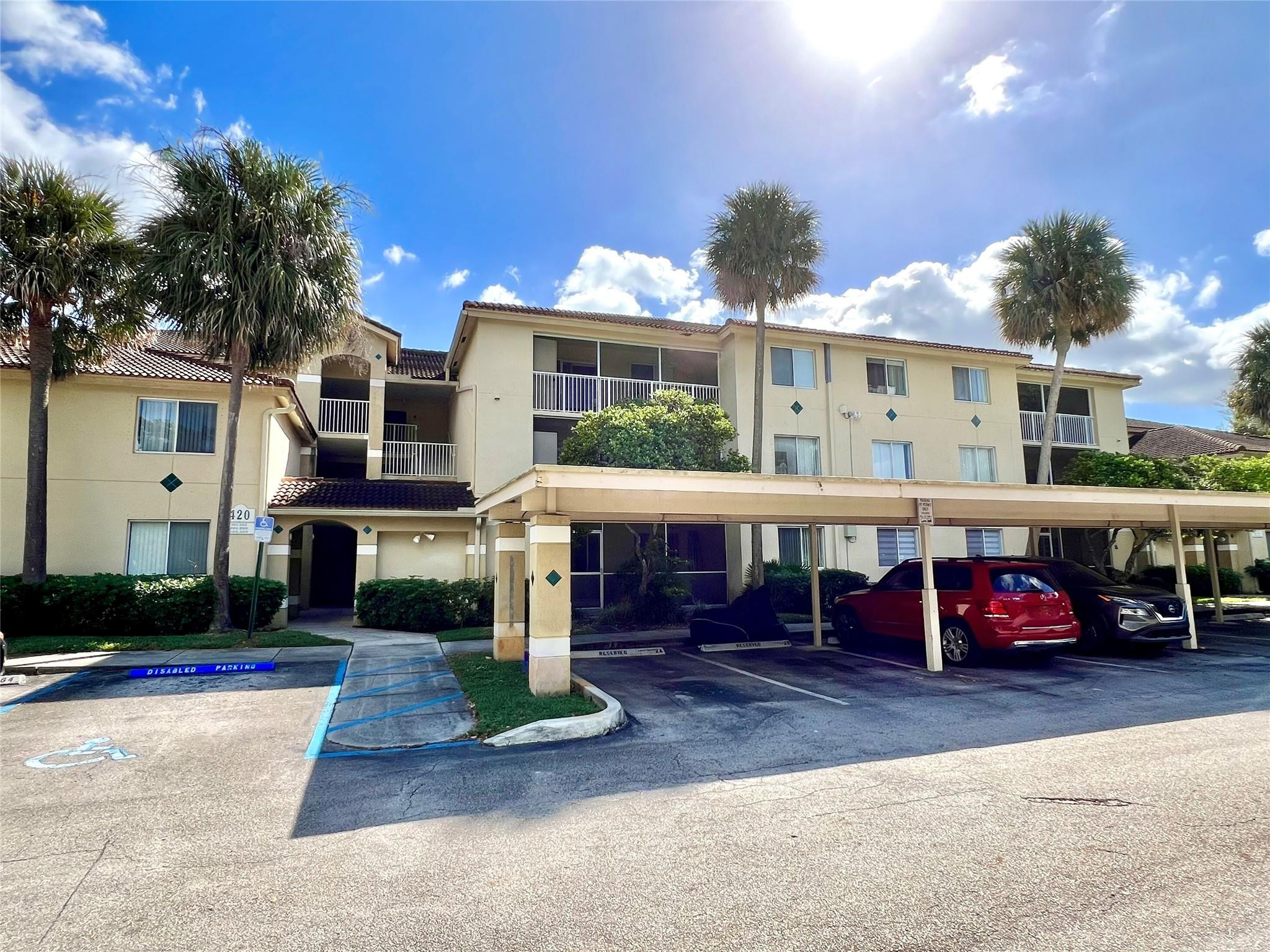 420 South Park Road, Unit 2104 Hollywood, FL 33021 - Photo 1 of 20 Photo 1