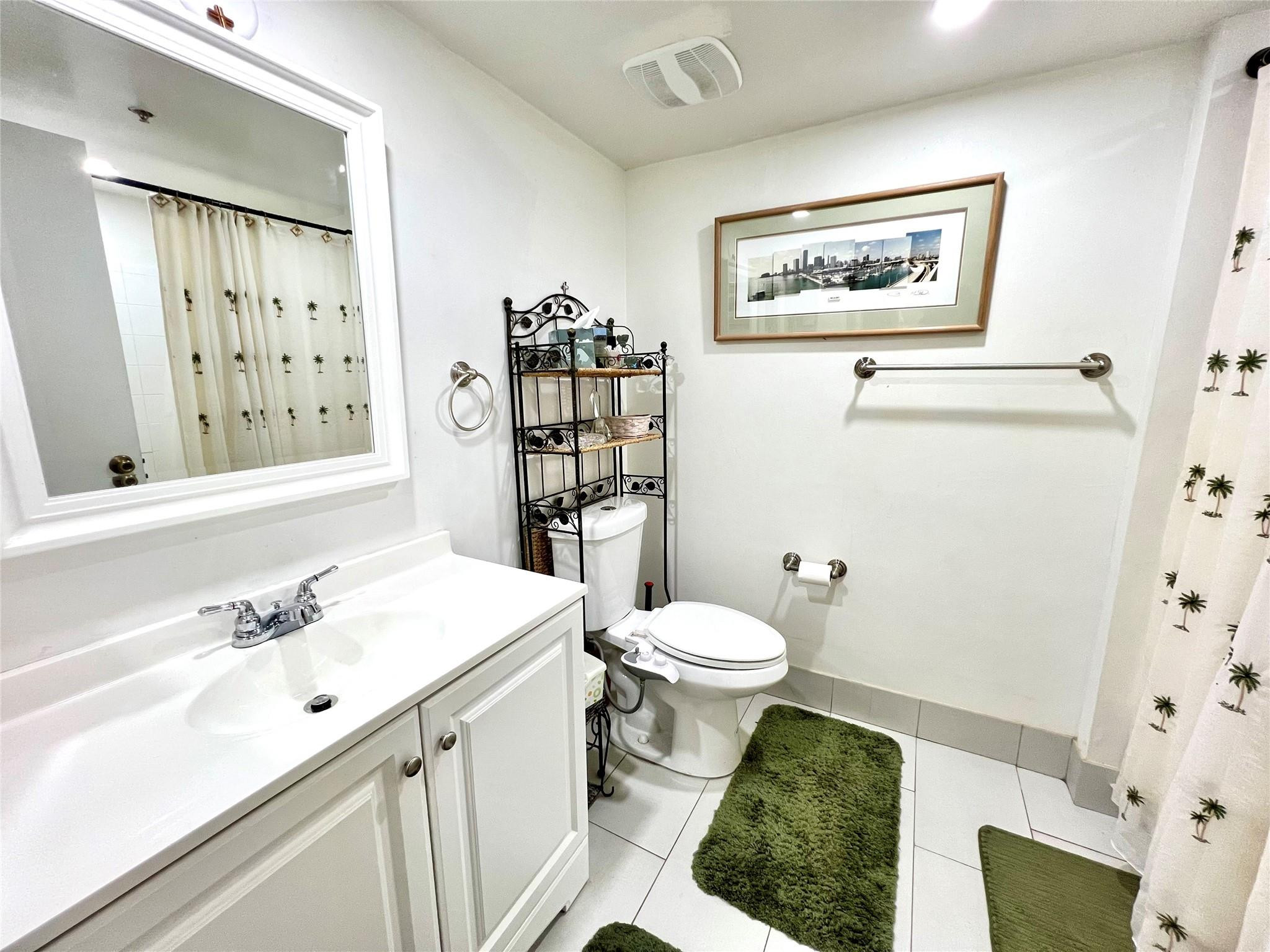 420 South Park Road, Unit 2104 Hollywood, FL 33021 - Photo 12 of 20 Photo 12