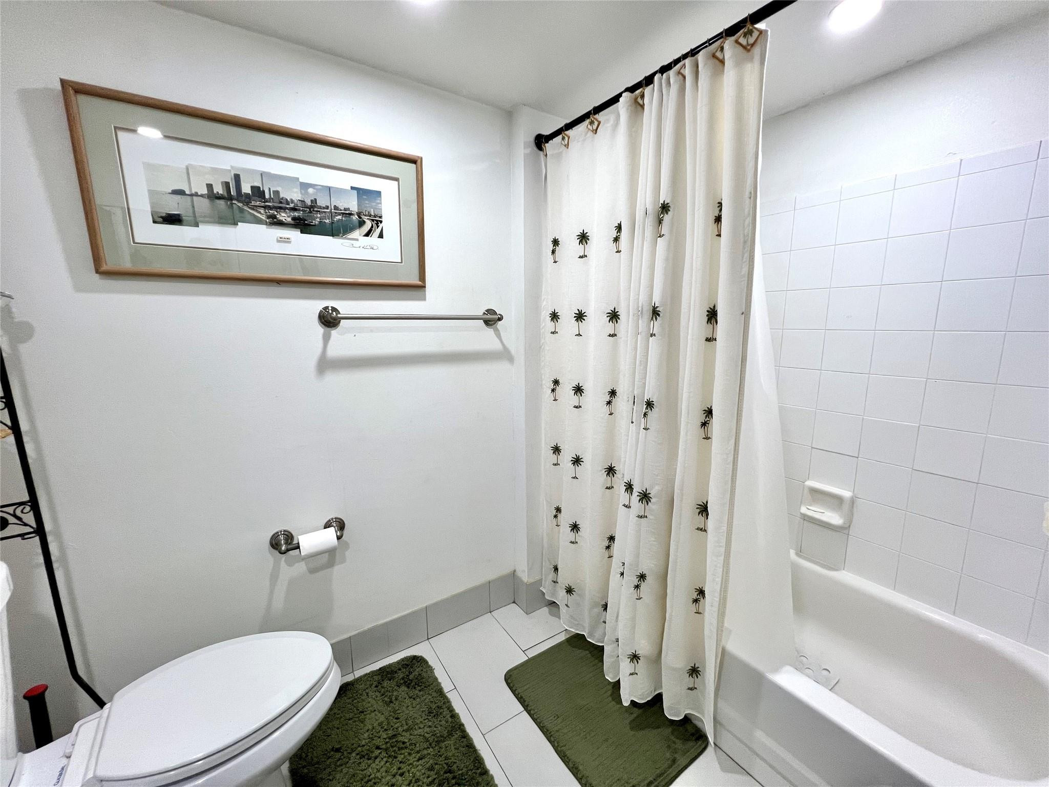 420 South Park Road, Unit 2104 Hollywood, FL 33021 - Photo 13 of 20 Photo 13