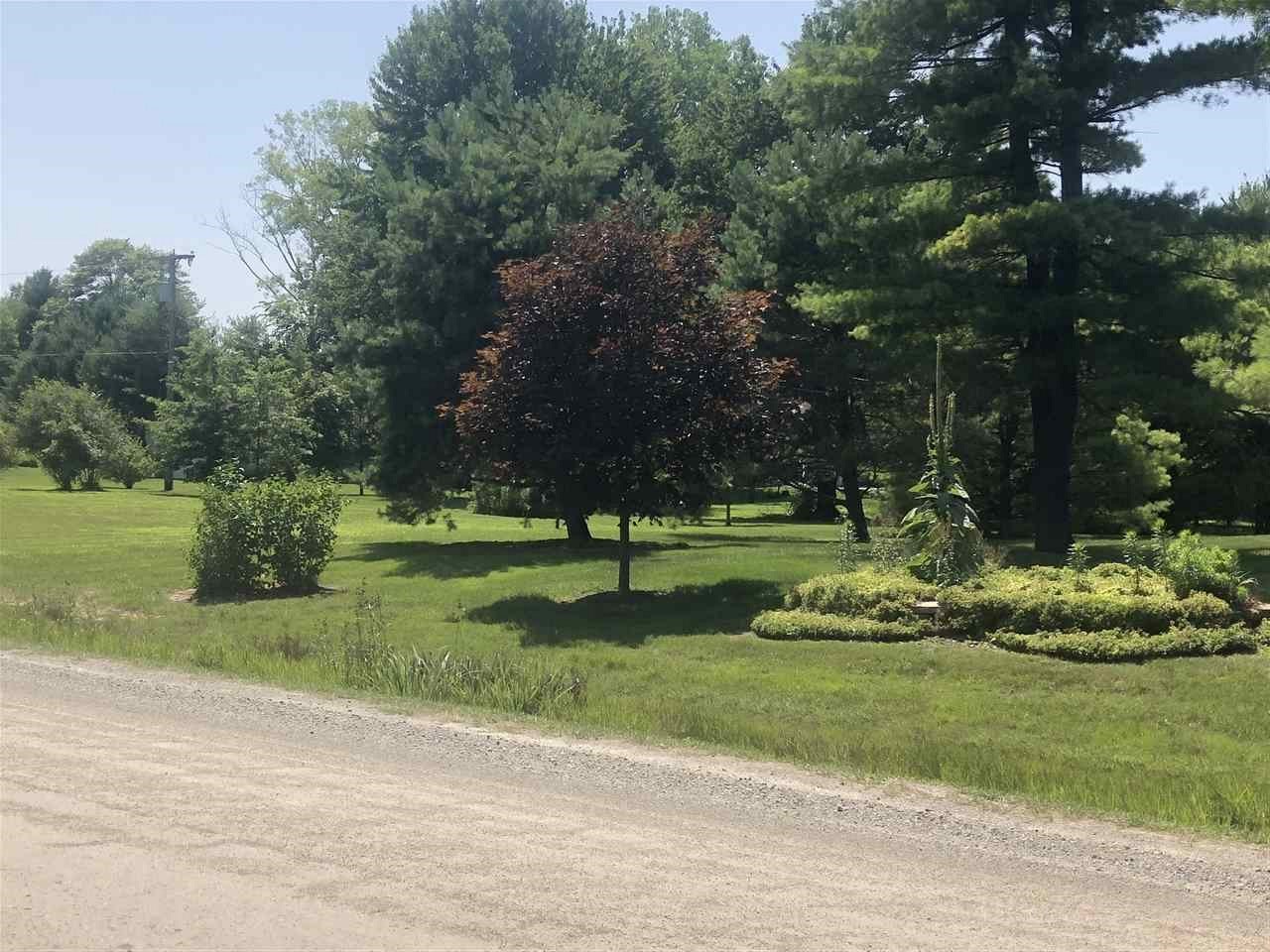 470 South Bartlett Road St. Clair, MI 48079 - Photo 45 of 45 31389773-45.JPG