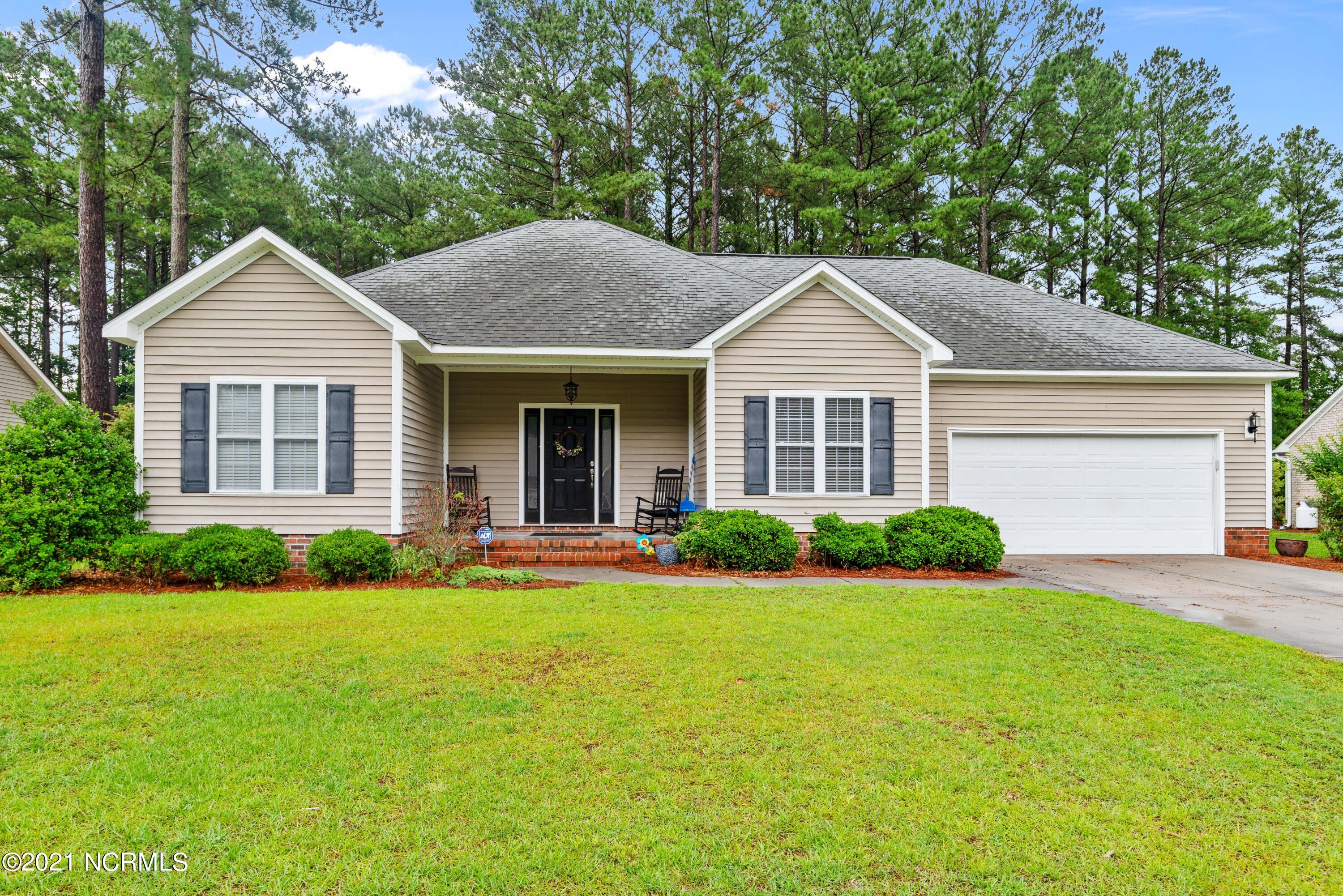437 Neuchatel Road New Bern, NC 28562 - Photo 1 of 41 437 Neuchatel-2