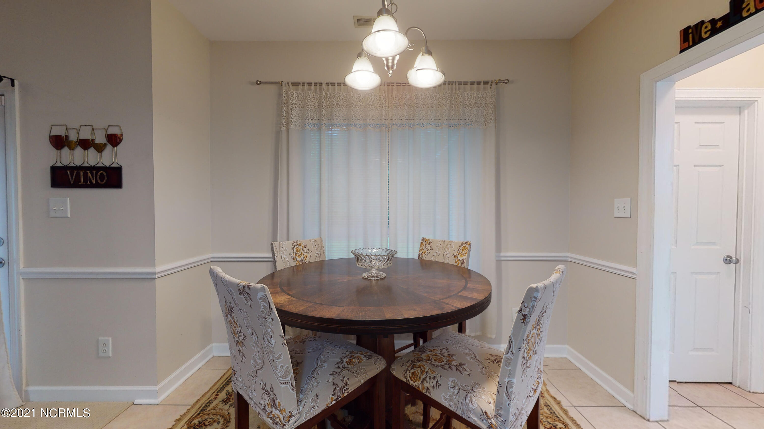 437 Neuchatel Road New Bern, NC 28562 - Photo 17 of 41 437 Neuchatel-27