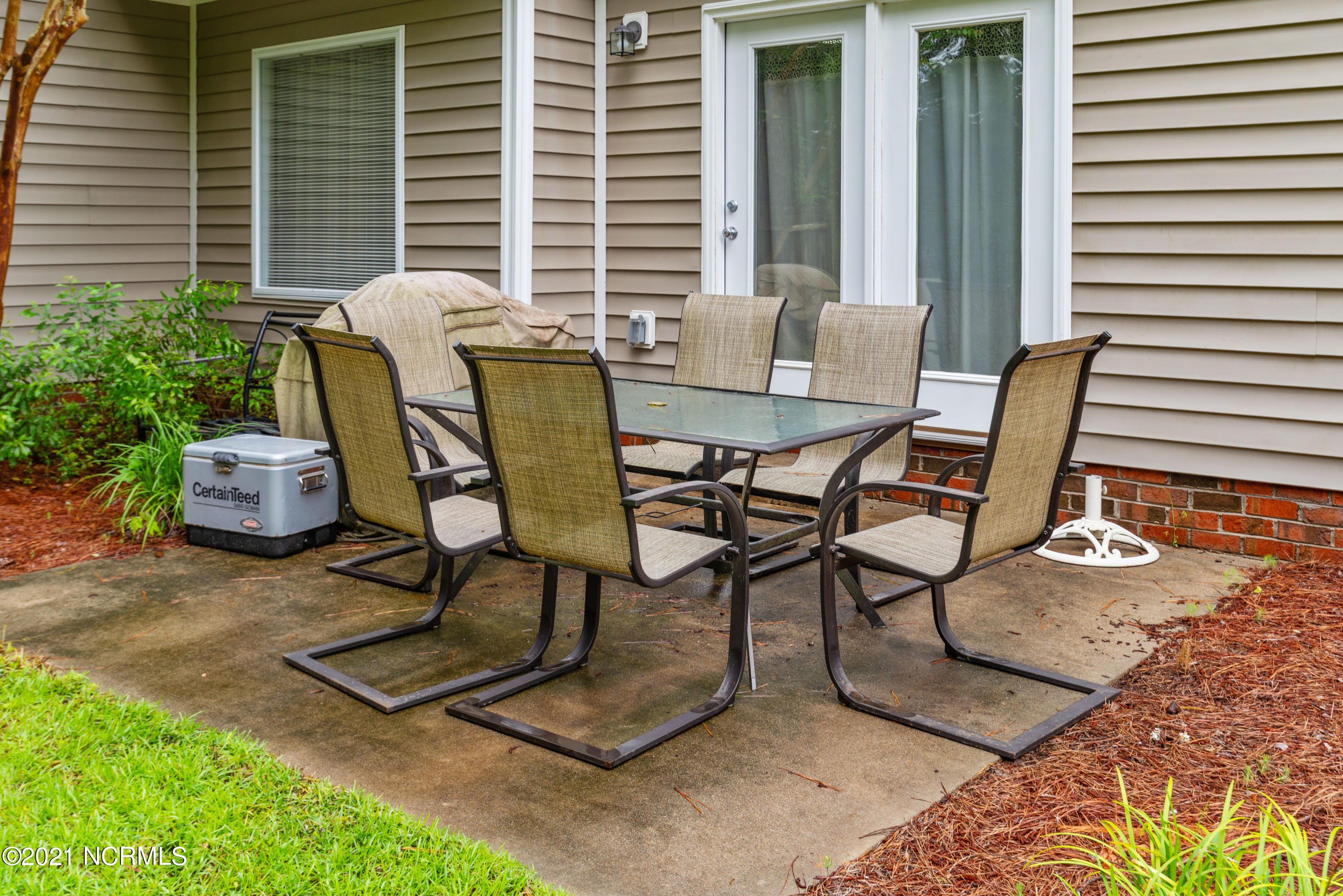 437 Neuchatel Road New Bern, NC 28562 - Photo 34 of 41 437 Neuchatel-19