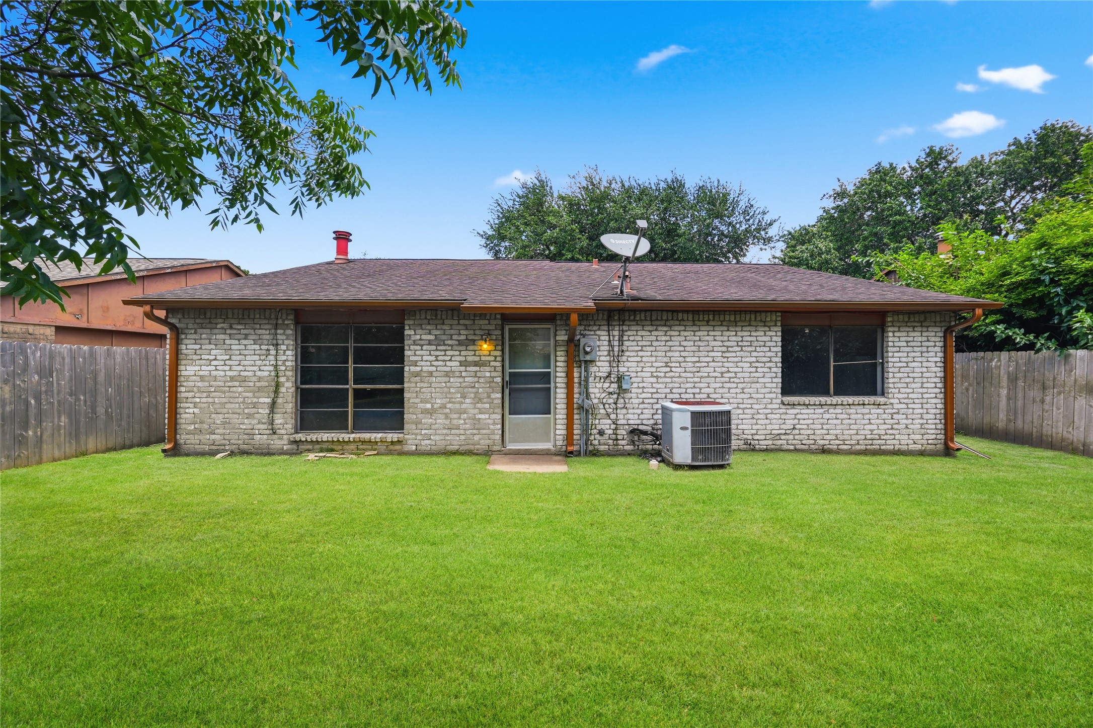 4819 Court Road Houston, TX 77053 - Photo 17 of 18