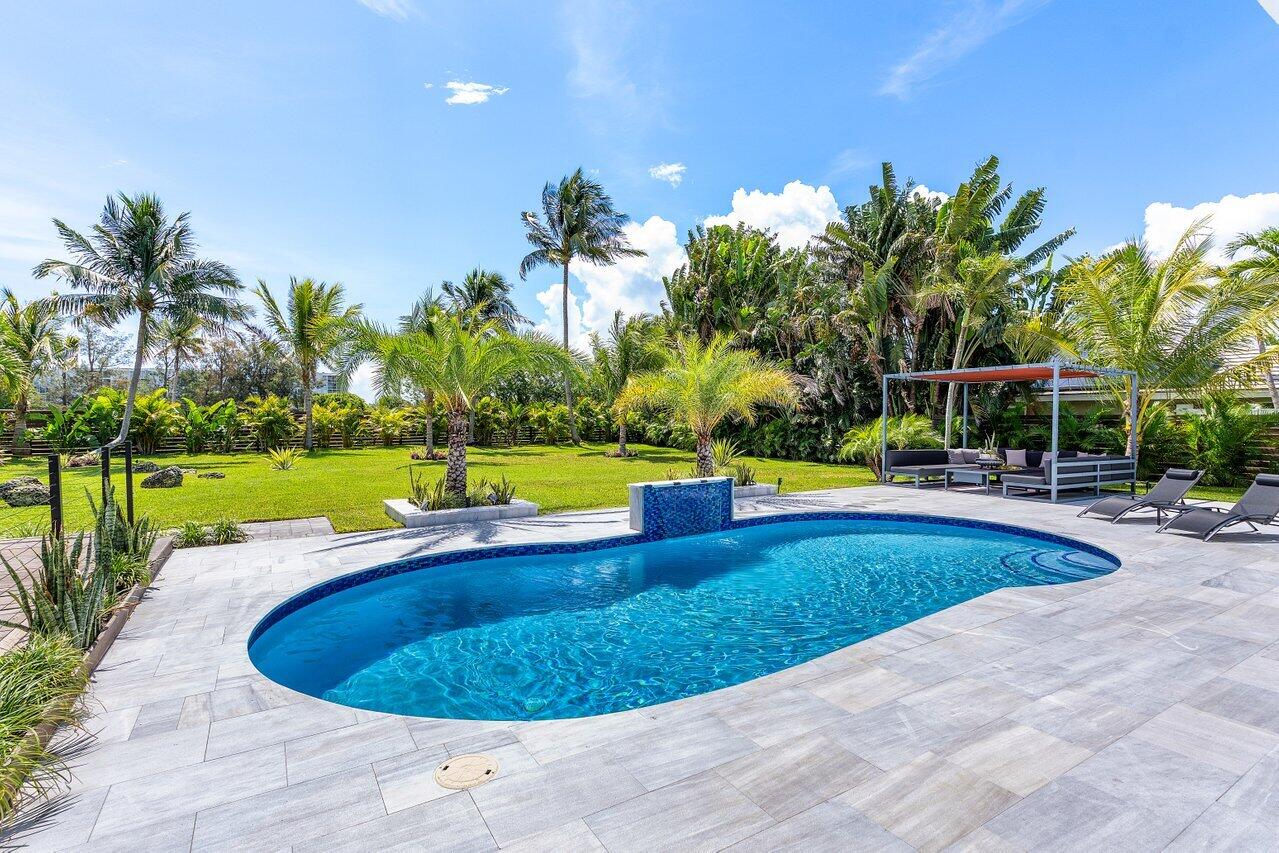 5950 Northwest 4th Avenue Boca Raton, FL 33487 - Photo 17 of 56 010-5950Northwest4thAvenue-BocaRaton-FL-