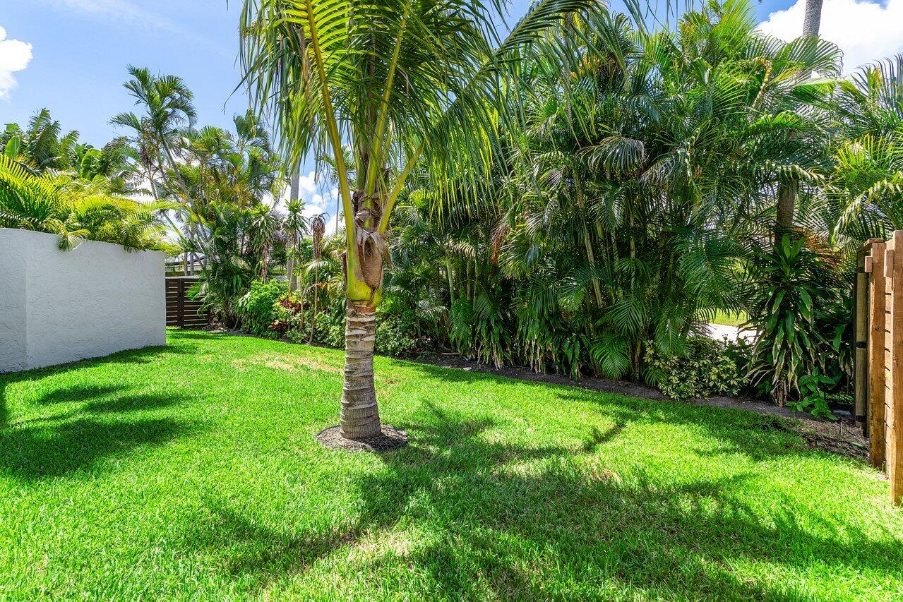 5950 Northwest 4th Avenue Boca Raton, FL 33487 - Photo 22 of 56 015-5950Northwest4thAvenue-BocaRaton-FL-