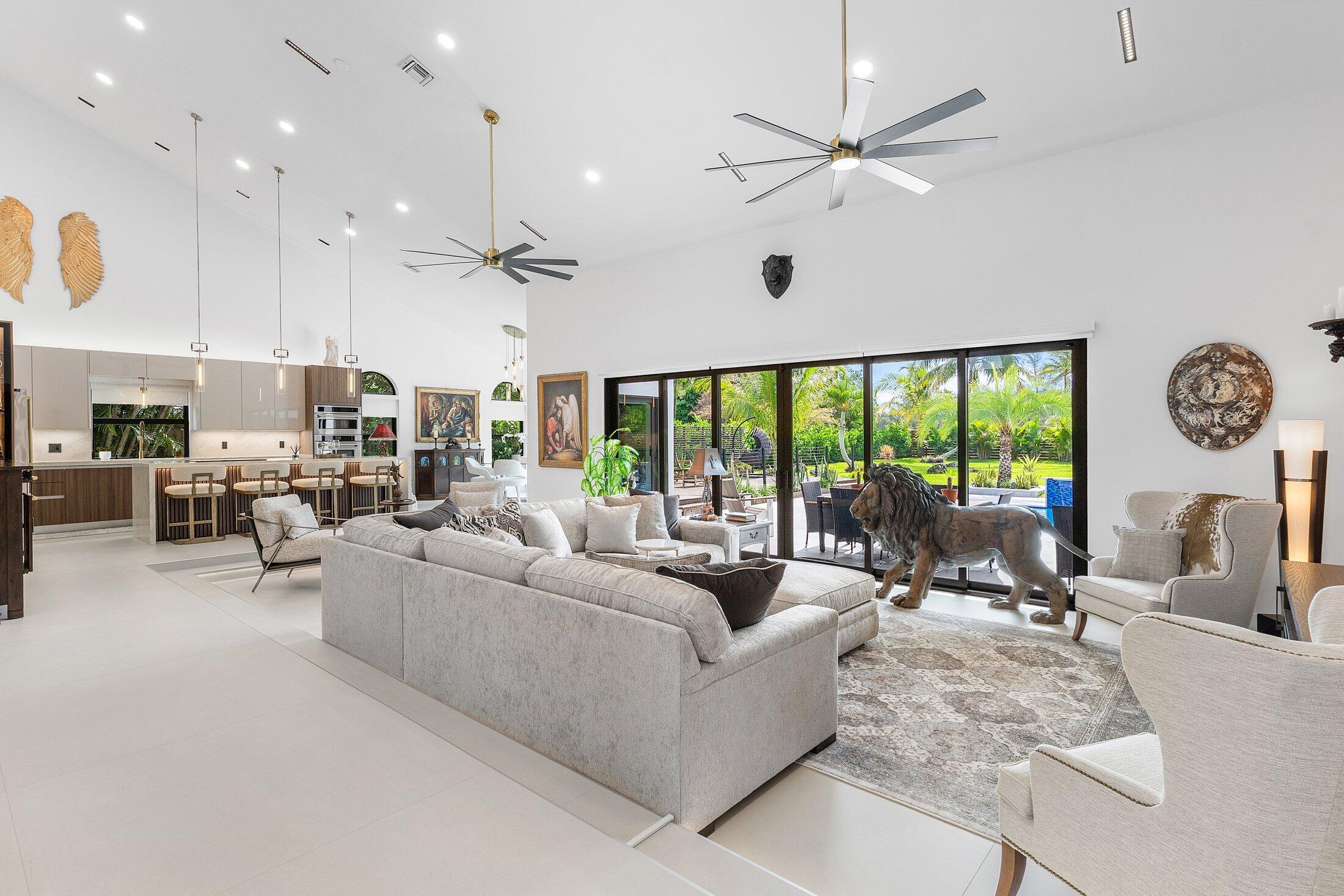 5950 Northwest 4th Avenue Boca Raton, FL 33487 - Photo 5 of 56 004-5950Northwest4thAvenue-BocaRaton-FL-
