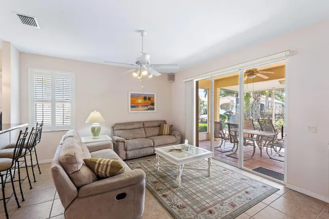 $290,000 | 245 Northwest Zanzibar Place, Port St. Lucie, FL 34986