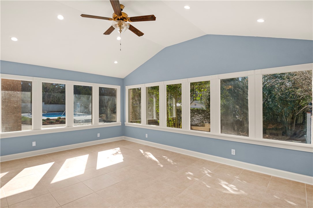 1808 Seminole Trail Waycross, GA 31501 - Photo 11 of 64