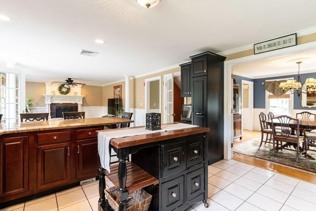 6 Old Farm Road Halifax, MA 02338 - Photo 7 of 41