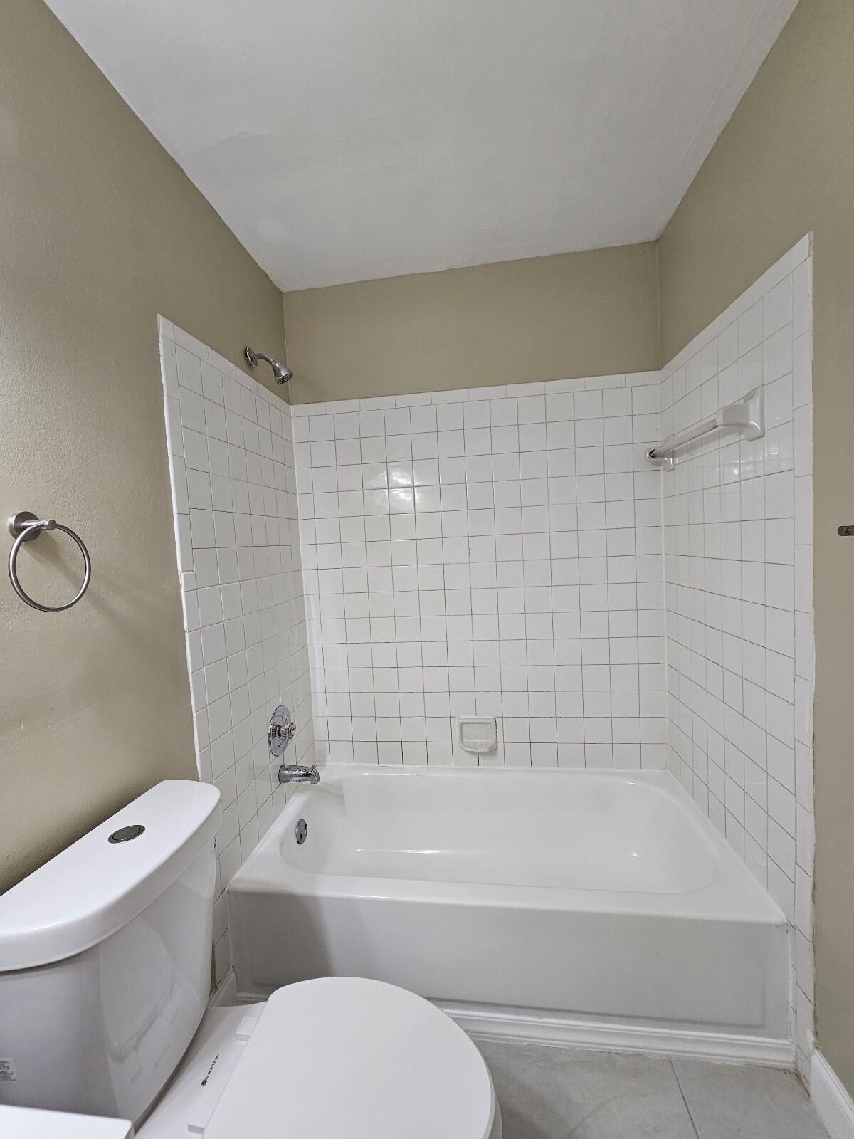 1838 Abbey Road, Unit 102 West Palm Beach, FL 33415 - Photo 12 of 26 20231110_102516_copy_1200x1600