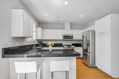 $929,000 | 1703 Spur Ridge Lane, Healdsburg, CA 95448