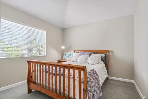 $929,000 | 1703 Spur Ridge Lane, Healdsburg, CA 95448