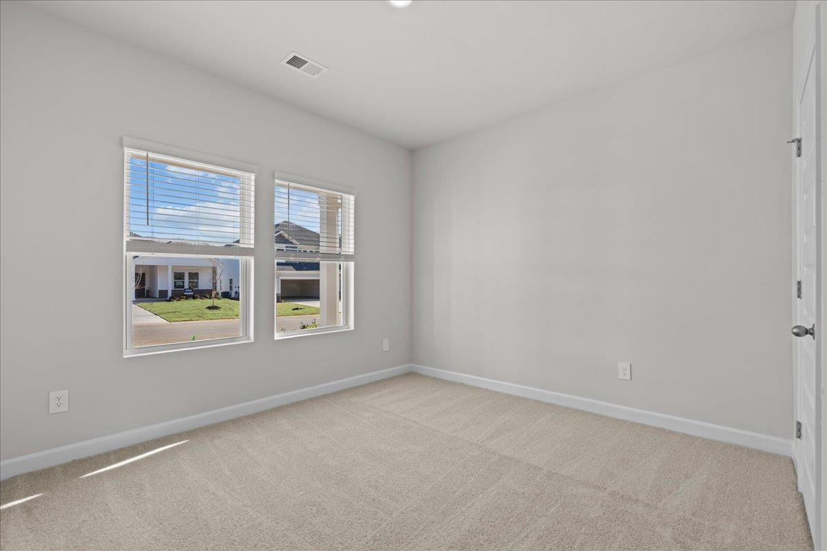 568 Cozy Blf Road Spartanburg, SC 29301 - Photo 4 of 25