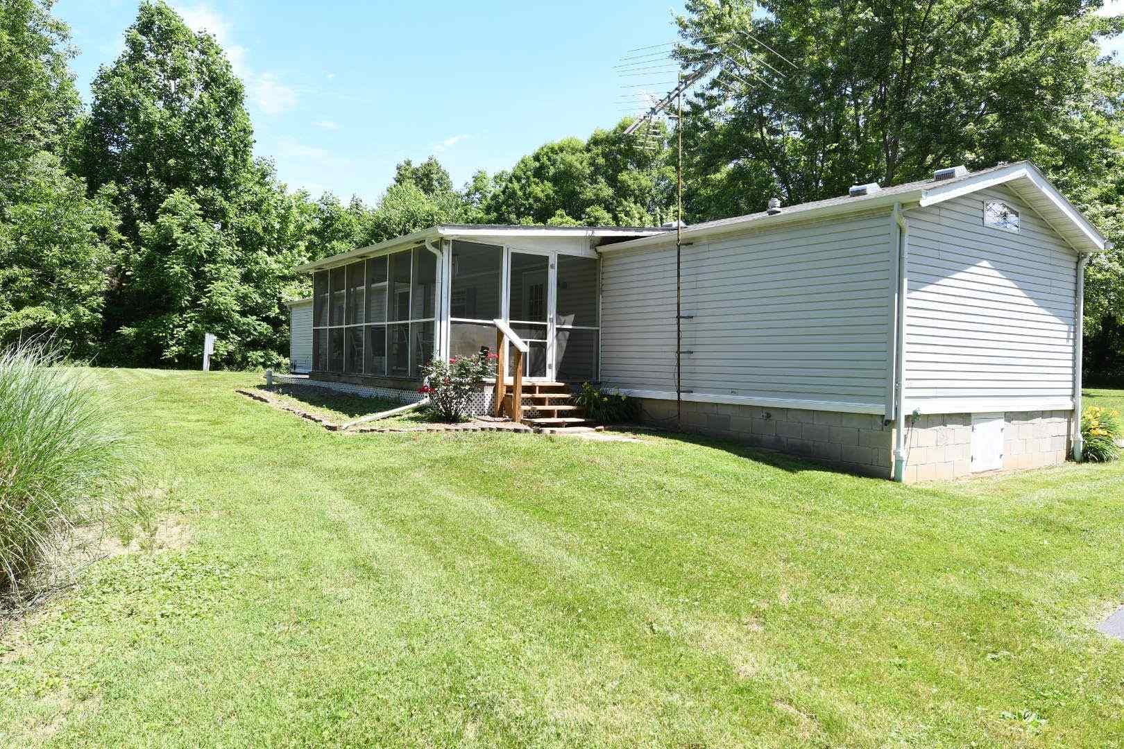 5282 South Leonard Springs Road Bloomington, IN 47403 - Photo 16 of 20