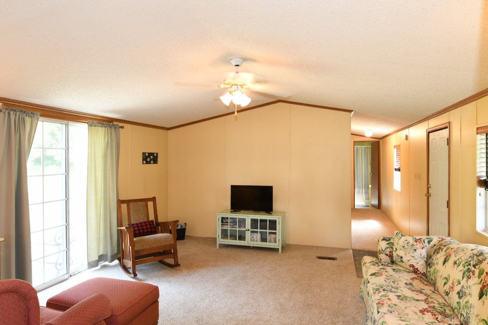 5282 South Leonard Springs Road Bloomington, IN 47403 - Photo 5 of 20