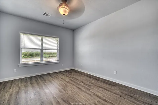 $2,275 | 2115 Jax Drive, College Station, TX 77845