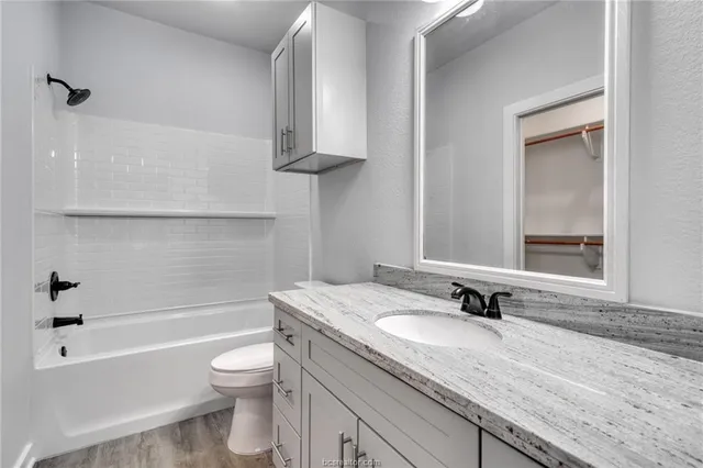 $2,275 | 2115 Jax Drive, College Station, TX 77845