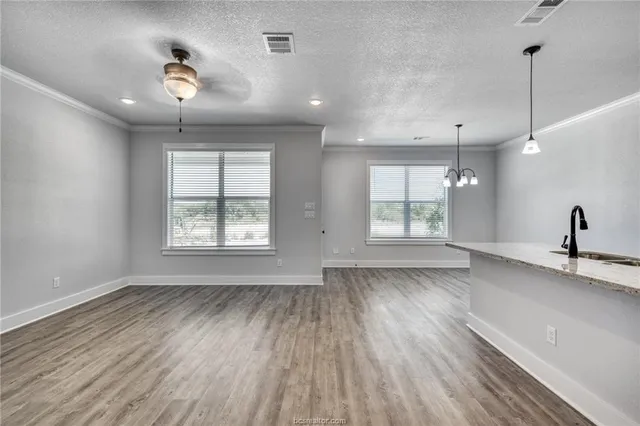 $2,275 | 2115 Jax Drive, College Station, TX 77845