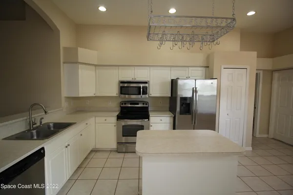 $2,375 | 4411 Portage Trail, Melbourne, FL 32940