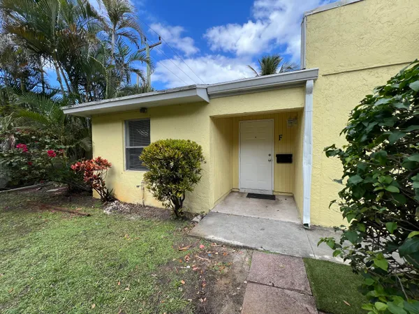 $2,295 | 17355 Bush Road, Unit F, Jupiter, FL 33458