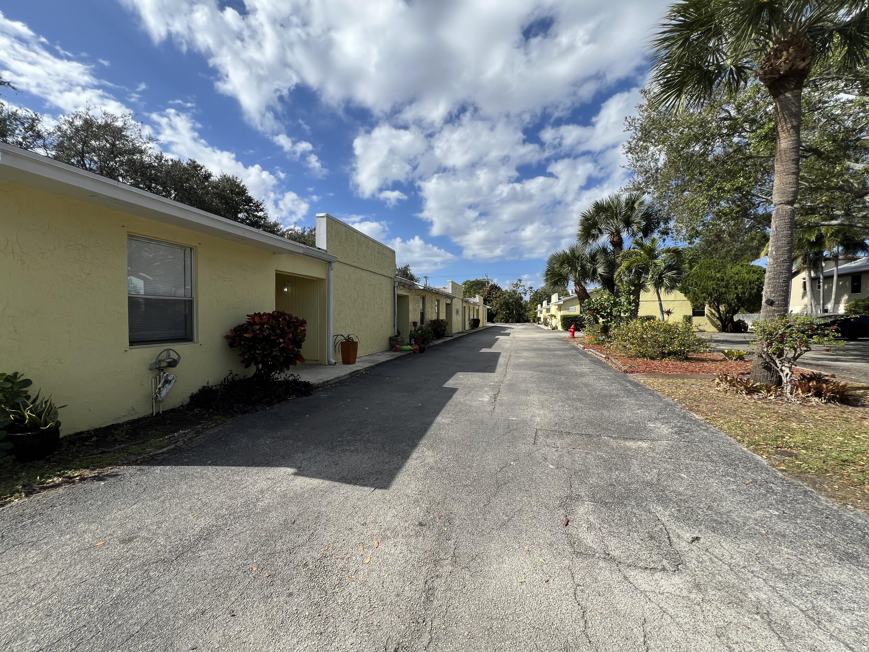 17355 Bush Road, Unit F Jupiter, FL 33458 - Photo 17 of 25 IMG_0833