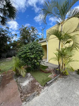 $2,295 | 17355 Bush Road, Unit F, Jupiter, FL 33458