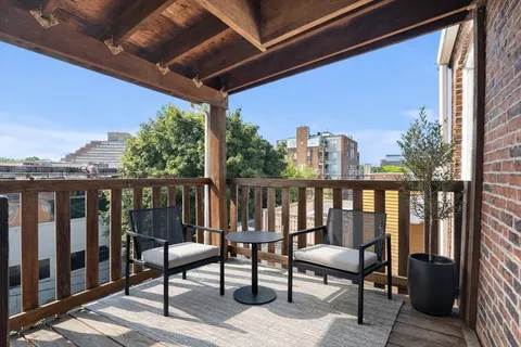 $634,900 | 262 Sidney Street, Unit 3, Cambridge, MA 02139