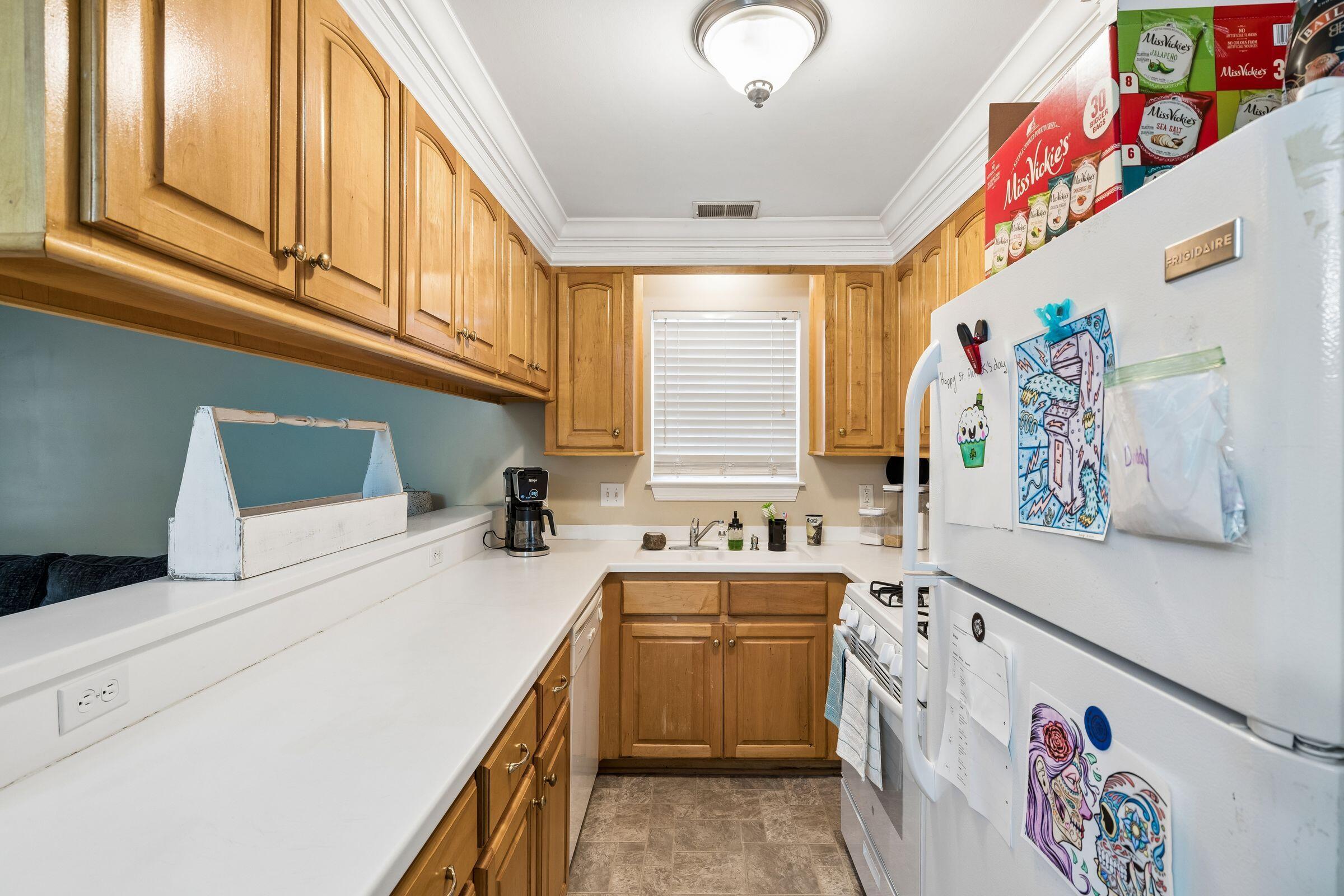 373 Springview Lane Summerville, SC 29485 - Photo 10 of 76 Springview Lane_43