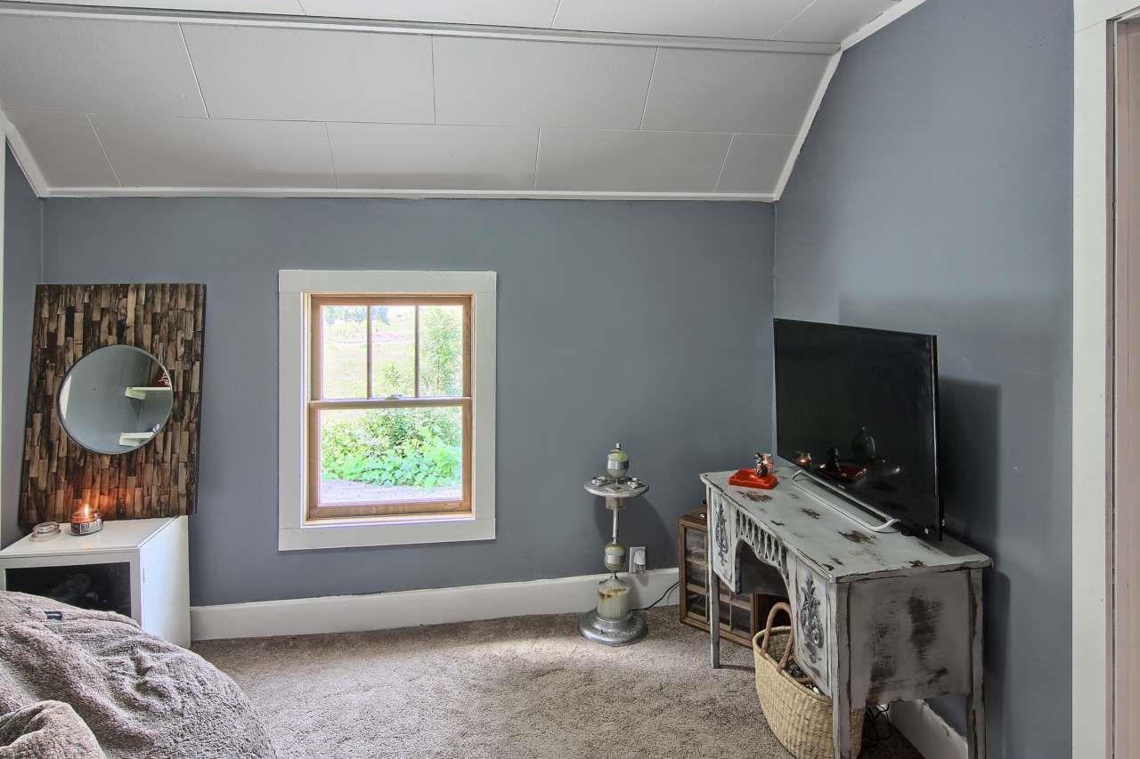 11553 Center Road Traverse City, MI 49686 - Photo 30 of 59 1837283-29.JPG